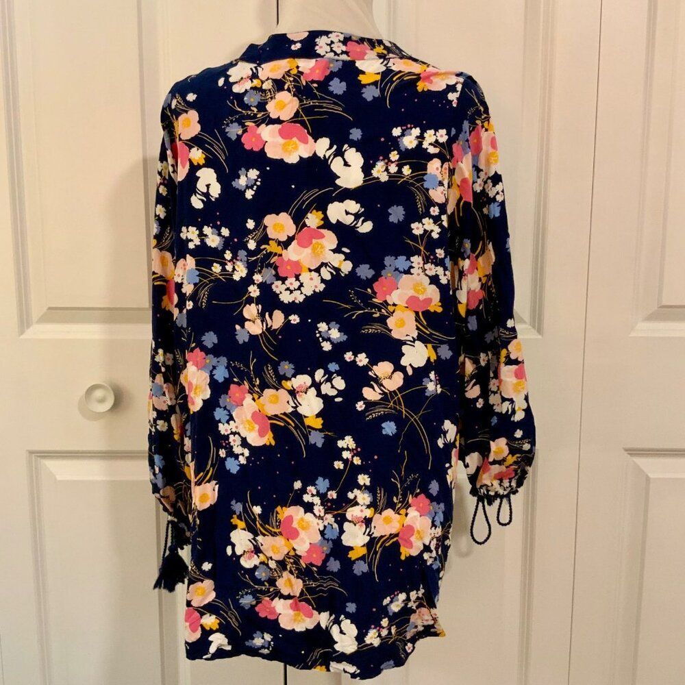 a.n.a. Blue Floral Balloon Tassel Trim Sleeve Rayon Kimono Cardigan Large - Picture 5 of 10